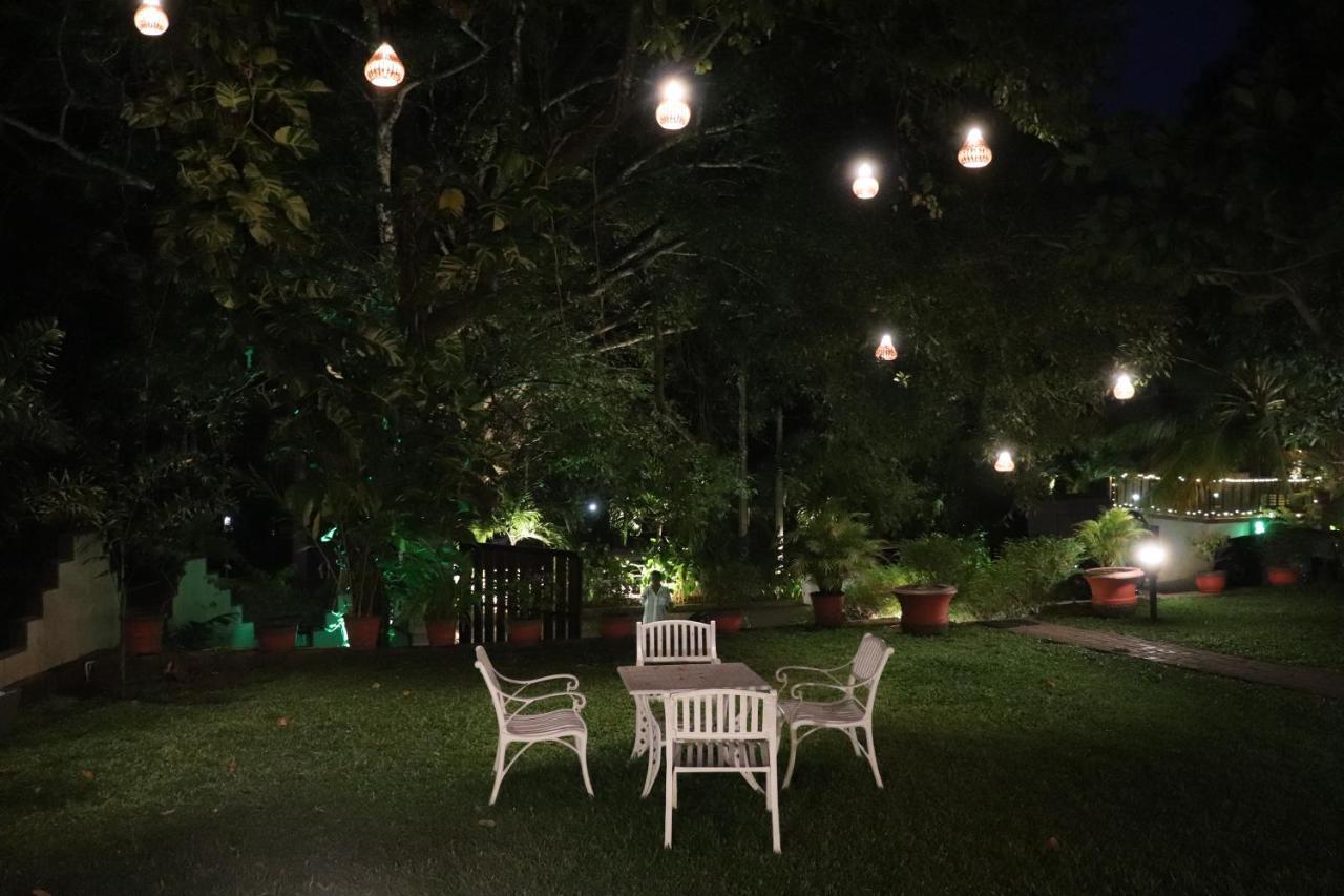 Goyambokka Guesthouse Tangalle Luaran gambar